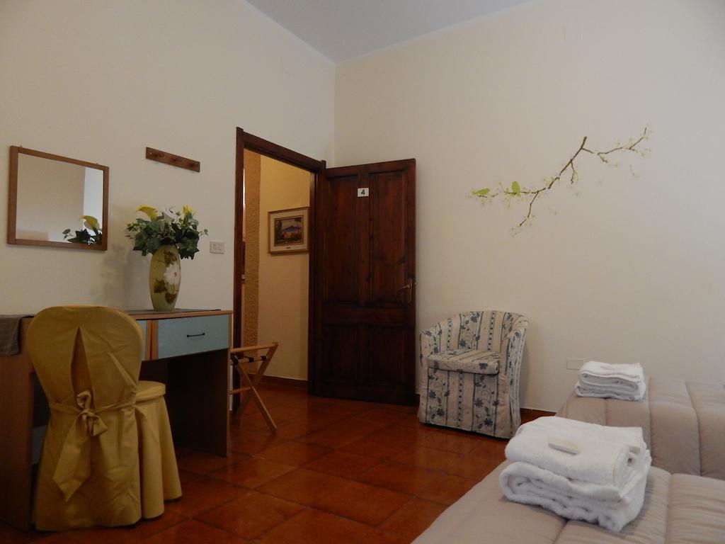 Hotel Il Platano Ottana Phòng bức ảnh